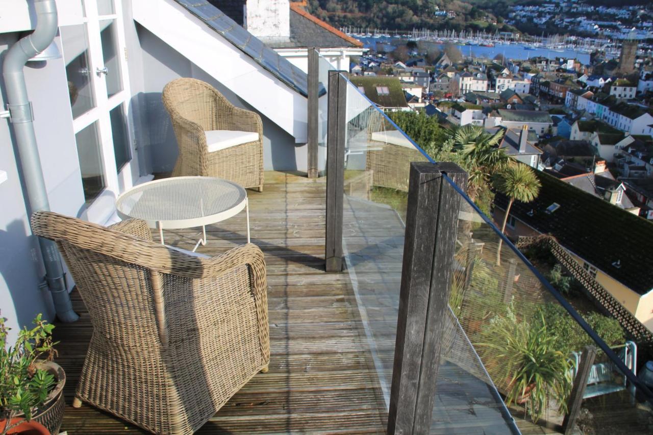 Bed and Breakfast Compass Rose Dartmouth Exteriér fotografie