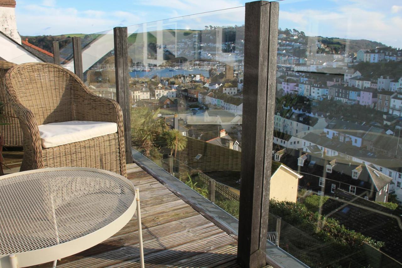 Bed and Breakfast Compass Rose Dartmouth Exteriér fotografie