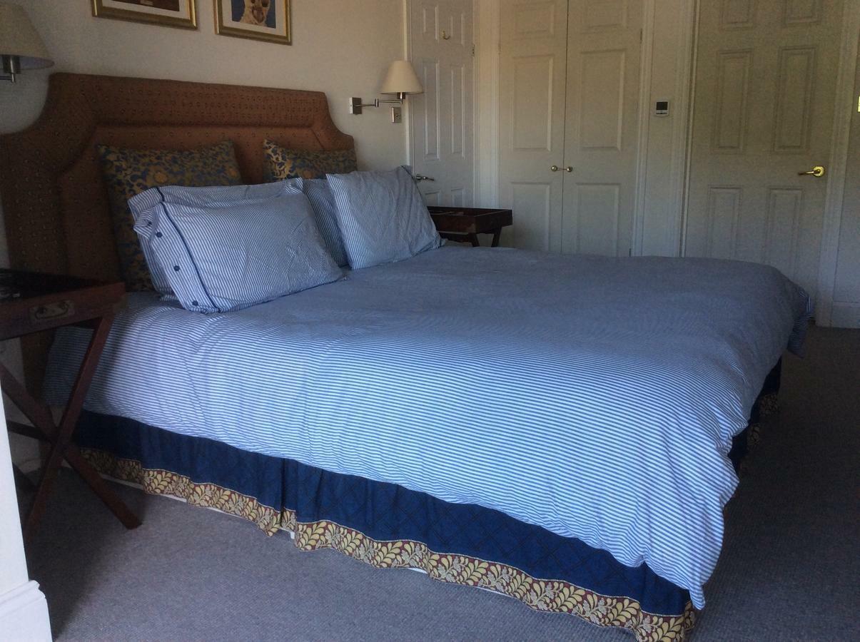 Bed and Breakfast Compass Rose Dartmouth Exteriér fotografie