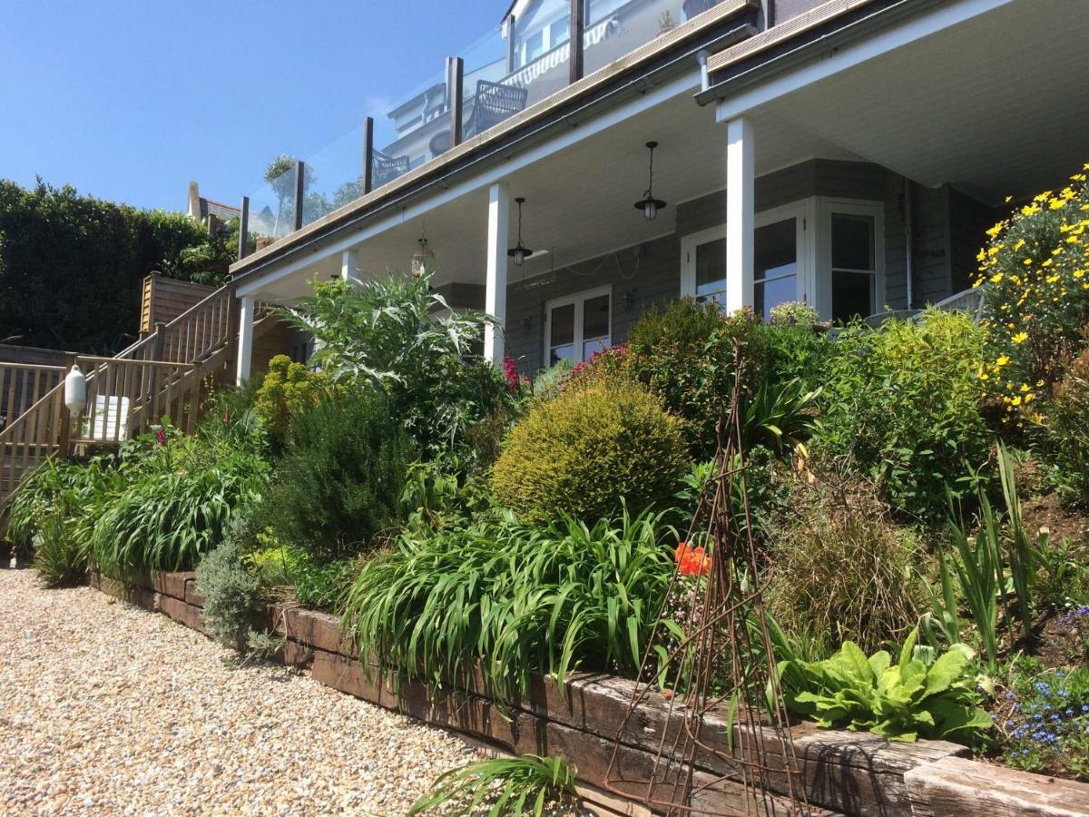 Bed and Breakfast Compass Rose Dartmouth Exteriér fotografie